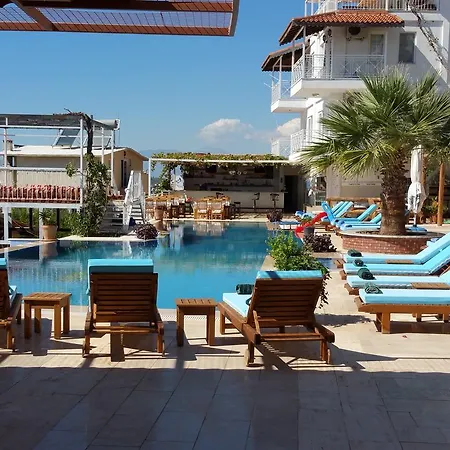 Casa de Férias Paradise Villages - Lux Fusya *
